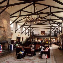 Disney's Hotel Cheyenne интерьер отеля