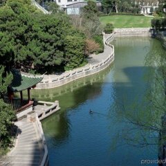 Отель Grand Millennium HongQiao Shanghai Китай, Шанхай - отзывы, цены и фото номеров - забронировать отель Grand Millennium HongQiao Shanghai онлайн приотельная территория фото 2