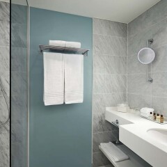 Отель Sheraton Stockholm Hotel Швеция, Стокгольм - 2 отзыва об отеле, цены и фото номеров - забронировать отель Sheraton Stockholm Hotel онлайн ванная