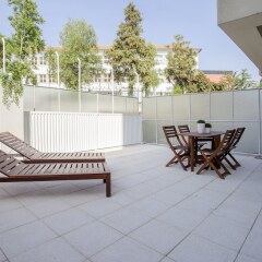 Отель Liiiving In Porto - Boavista Sunny Terrace Порту балкон