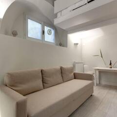 Апартаменты Around Florence Apartments Флоренция комната для гостей фото 2