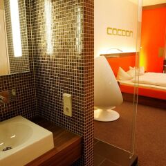 Отель Cocoon Германия, Мюнхен - отзывы, цены и фото номеров - забронировать отель Cocoon онлайн ванная