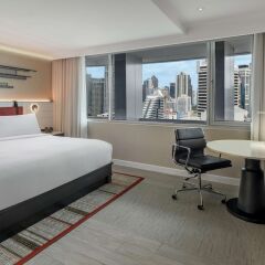 Отель DoubleTree by Hilton Bangkok Ploenchit Бангкок комната для гостей фото 12
