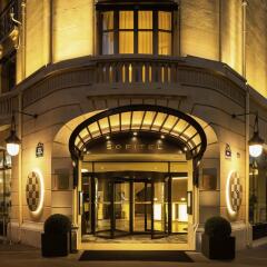 Отель Sofitel Paris Arc de Triomphe вид на фасад фото 3