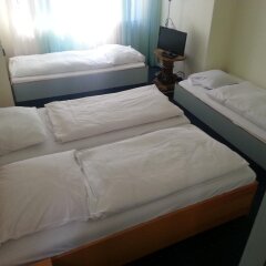 Отель Hotelgarni Frankfurt комната для гостей фото 2