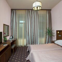 Гостиница My Favorite Garden Hotel в Санкт-Петербурге отзывы, цены и фото номеров - забронировать гостиницу My Favorite Garden Hotel онлайн Санкт-Петербург комната для гостей фото 2