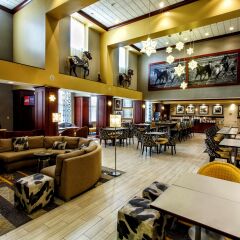 Отель Hampton Inn & Suites Staten Island США, Нью-Йорк - отзывы, цены и фото номеров - забронировать отель Hampton Inn & Suites Staten Island онлайн гостиничный бар