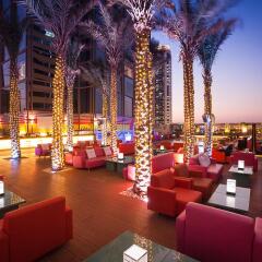 Media One Hotel Dubai развлечения