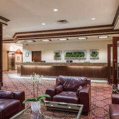 Отель Ramada Plaza & Conf Center by Wyndham Calgary Airport Канада, Калгари - отзывы, цены и фото номеров - забронировать отель Ramada Plaza & Conf Center by Wyndham Calgary Airport онлайн интерьер отеля фото 2