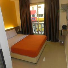 Yellow Mansion Hotel Melaka Raya In Malacca Malaysia From 11 Photos Reviews Zenhotels Com