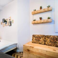 Отель Off Beat Guesthouse Испания, Сан-Себастьян - отзывы, цены и фото номеров - забронировать отель Off Beat Guesthouse онлайн комната для гостей фото 3