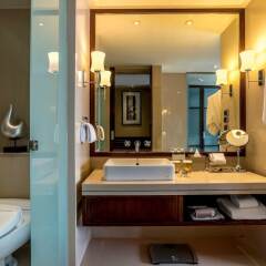 Отель Pullman Bangkok Grande Sukhumvit Бангкок ванная фото 2