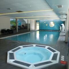 Отель Best Western Aquakub Экс-ле-Бен бассейн фото 3