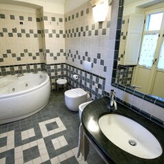 Отель Cascina Di Corte Италия, Венария-Реале - отзывы, цены и фото номеров - забронировать отель Cascina Di Corte онлайн ванная фото 2