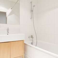 Апартаменты Saint Michel - Cluny Area Apartment Париж ванная