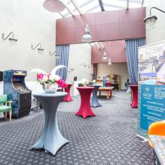 Отель Gatsby Hotel & Restaurant by Happyculture Франция, Шасьё - отзывы, цены и фото номеров - забронировать отель Gatsby Hotel & Restaurant by Happyculture онлайн питание фото 2