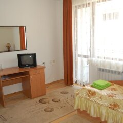 Family Hotel Biju Трявна комната для гостей фото 2