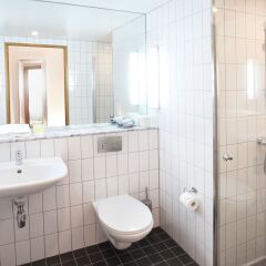Апартаменты Biz Apartment Gardet Стокгольм ванная