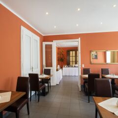 Отель Hahn Hotel Vienna City Австрия, Вена - отзывы, цены и фото номеров - забронировать отель Hahn Hotel Vienna City онлайн питание фото 2