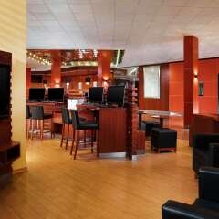 Crowne Plaza Frankfurt Congress Hotel гостиничный бар