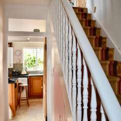 Отель Spacious 3 Bedroom Home in Brighton интерьер отеля