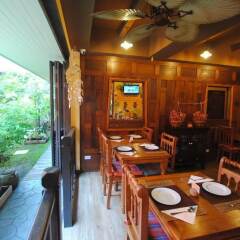 Отель Focal Local Bed And Breakfast Бангкок питание