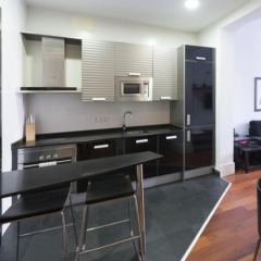 Отель Apartamentos Mlr Almirante Мадрид в номере фото 2