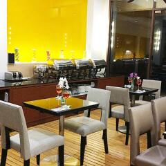 Отель Asoke Residence Sukhumvit Бангкок питание фото 2