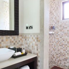 Buccament Bay Resort in Bequia Island, St. Vincent and the Grenadines from 1109$, photos, reviews - zenhotels.com bathroom