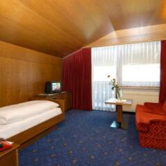Hotel Kreuz Горнолыжный курорт Ортлер комната для гостей фото 4