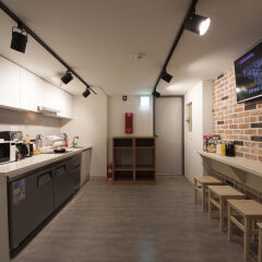 Отель K-Guesthouse Myeongdong 4 Южная Корея, Сеул - отзывы, цены и фото номеров - забронировать отель K-Guesthouse Myeongdong 4 онлайн питание