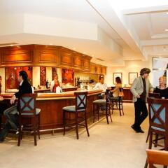 Gran Hotel Balneario гостиничный бар