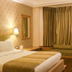 Отель Dee Marks Hotel & Resorts Индия, Нью-Дели - отзывы, цены и фото номеров - забронировать отель Dee Marks Hotel & Resorts онлайн комната для гостей фото 5