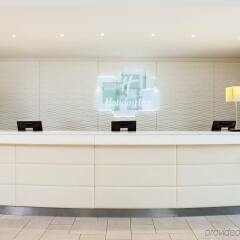 Отель Holiday Inn Stevenage интерьер отеля