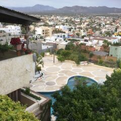 Отель Sunrise Cove Luxury Penthouse