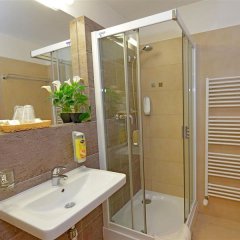 Hotel Antares in Bratislava, Slovakia from 101$, photos, reviews - zenhotels.com bathroom