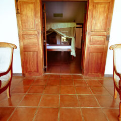 Отель Okvin River Villa сауна