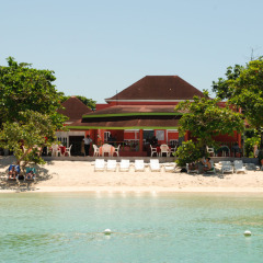 Отель Shields Negril Villas LTD пляж