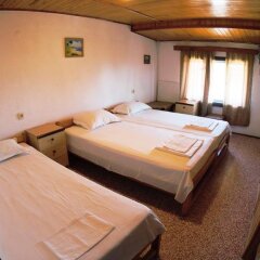 Отель Atanasovi House Болгария, Аврен - отзывы, цены и фото номеров - забронировать отель Atanasovi House онлайн сейф в номере