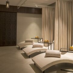 Отель Al Habtoor Polo Resort сауна