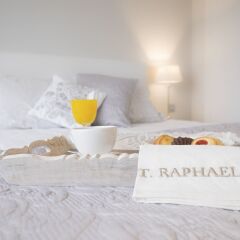 Отель Torre de Madrid Executive - MADFlats Collection в номере фото 2