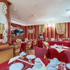 Отель Villa Royale гостиничный бар
