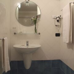 Отель Gatto Bianco Le Dimore Бари ванная