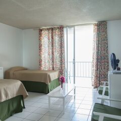 Отель Montego Bay Club Apartments Ямайка, Монтего-Бей - отзывы, цены и фото номеров - забронировать отель Montego Bay Club Apartments онлайн комната для гостей фото 2