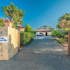 Отель Aegean Blue Villa парковка