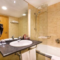 Отель Occidental Atenea Mar - Adults Only Испания, Барселона - - забронировать отель Occidental Atenea Mar - Adults Only, цены и фото номеров ванная