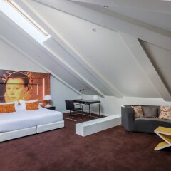 Отель Room Mate Laura Испания, Мадрид - отзывы, цены и фото номеров - забронировать отель Room Mate Laura онлайн комната для гостей