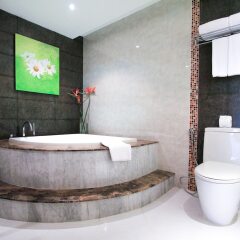 Отель Petals Inn Бангкок ванная