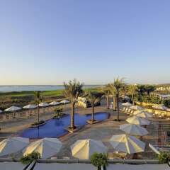 Отель Park Inn by Radisson, Abu Dhabi Yas Island парковка