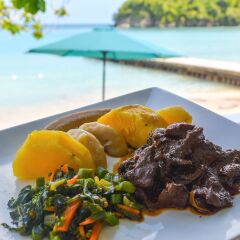 Отель Kaz Kreol Beach Lodge & Wellness Retreat бассейн